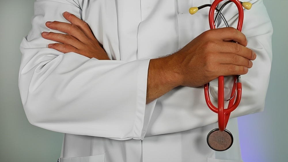 Can I Sue My Doctor for Failing to Refer Me to a Specialist?